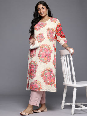 Plus Size Floral Embroidered Thread Work Regular Georgette Kurta