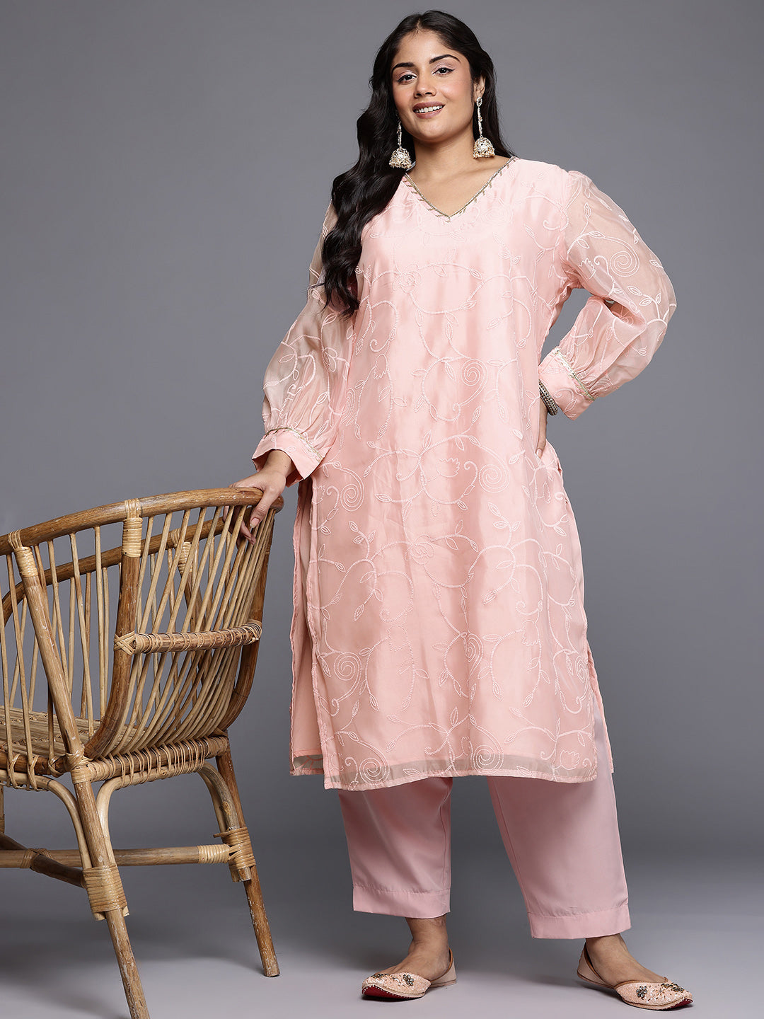Plus Size Floral Embroidered V-Neck Gotta Patti Regular Kurta