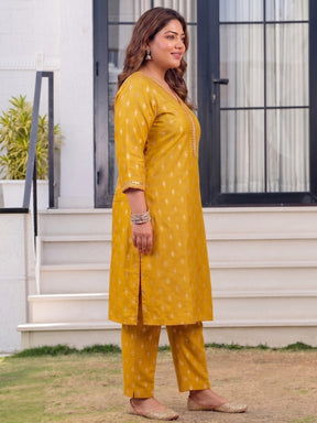 Women Ethnic Motifs Printed Regular Mirror Work Kurta with Trousers