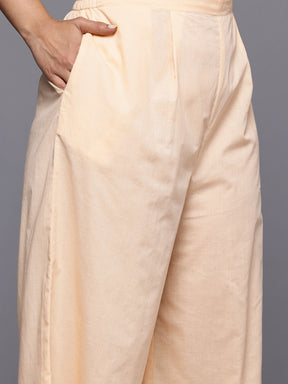 A PLUS BY AHALYAA Plus Size Floral Printed Gotta Patti Pure Cotton Kurta Set & Dupatta