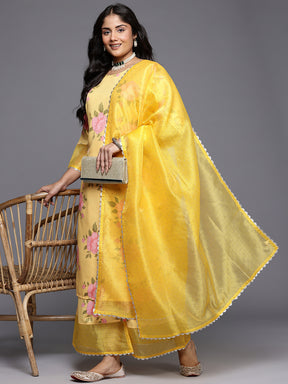 Plus Size Floral Printed Gotta Patti Kurta with Palazzos & With Dupatta