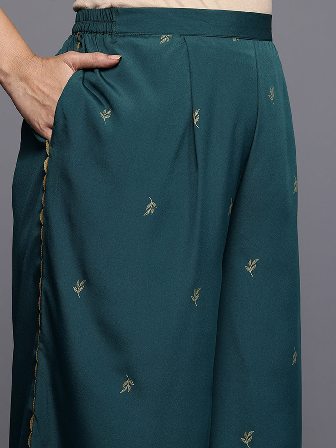 Floral Printed Lace Inserts Cut-Away Collar Co-Ords