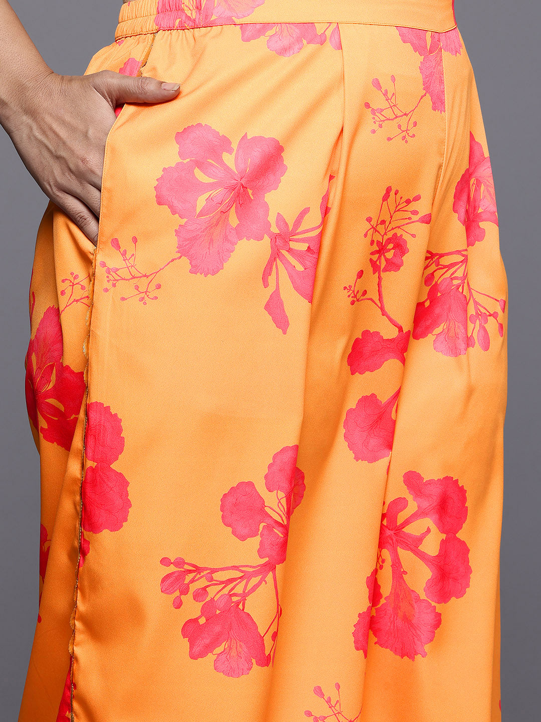 Floral Printed Lace Inserts Cut-Away Collar Co-Ords