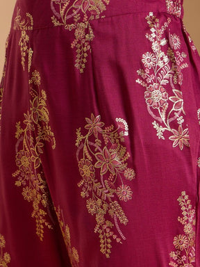 Women Floral Printed Kurta with Trousers & Dupatta