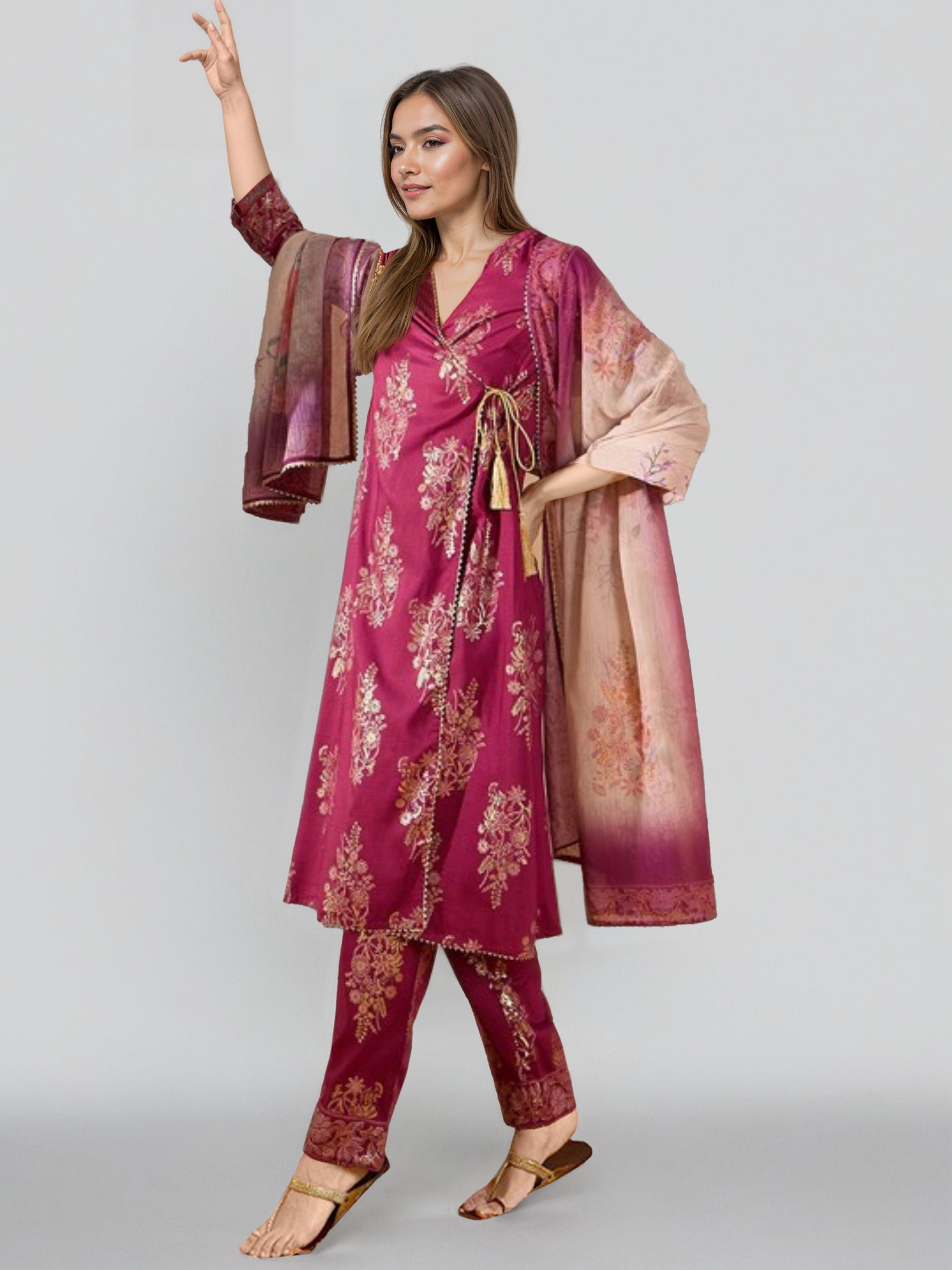 Women Floral Printed Kurta with Trousers & Dupatta