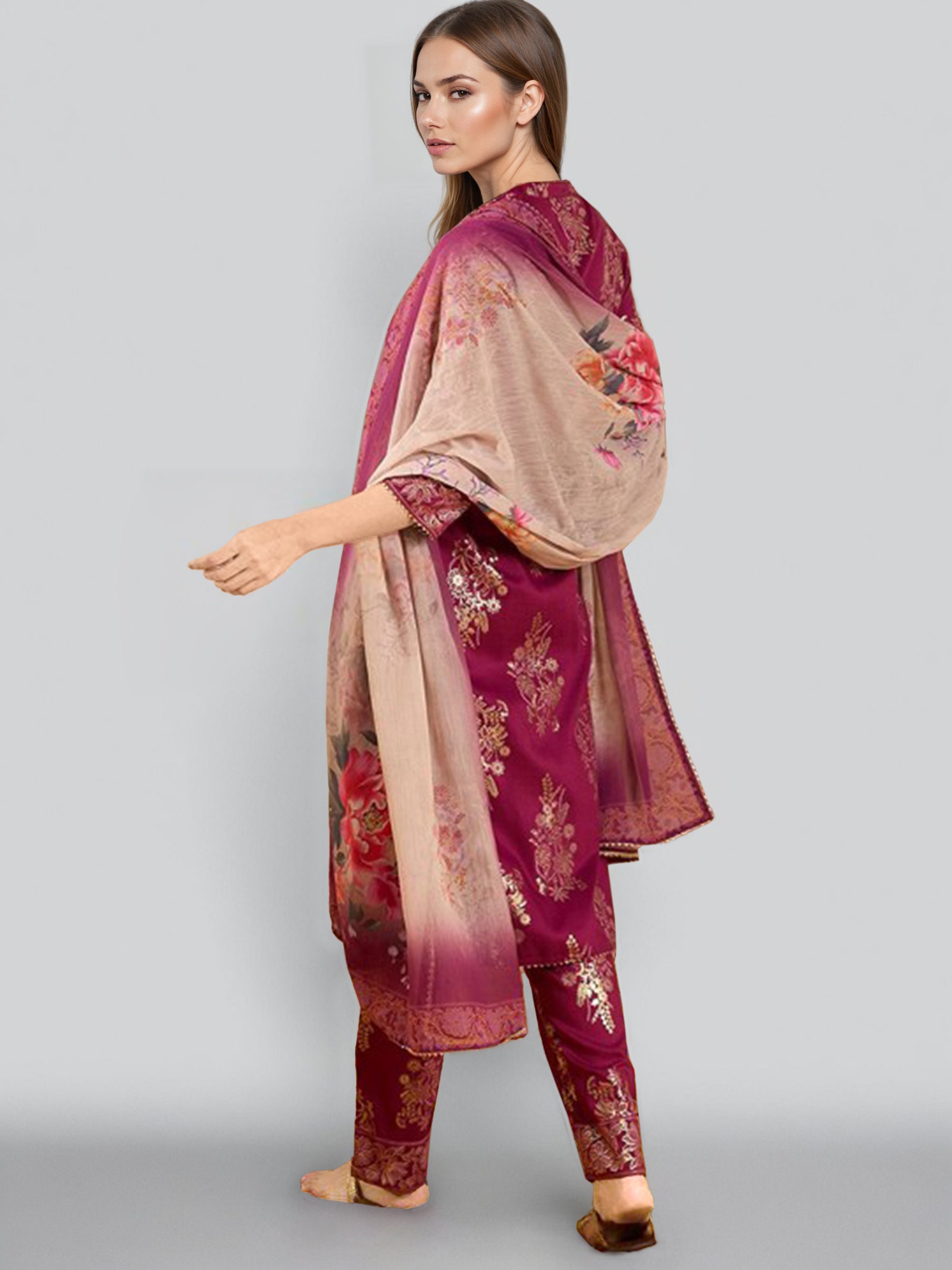 Women Floral Printed Kurta with Trousers & Dupatta