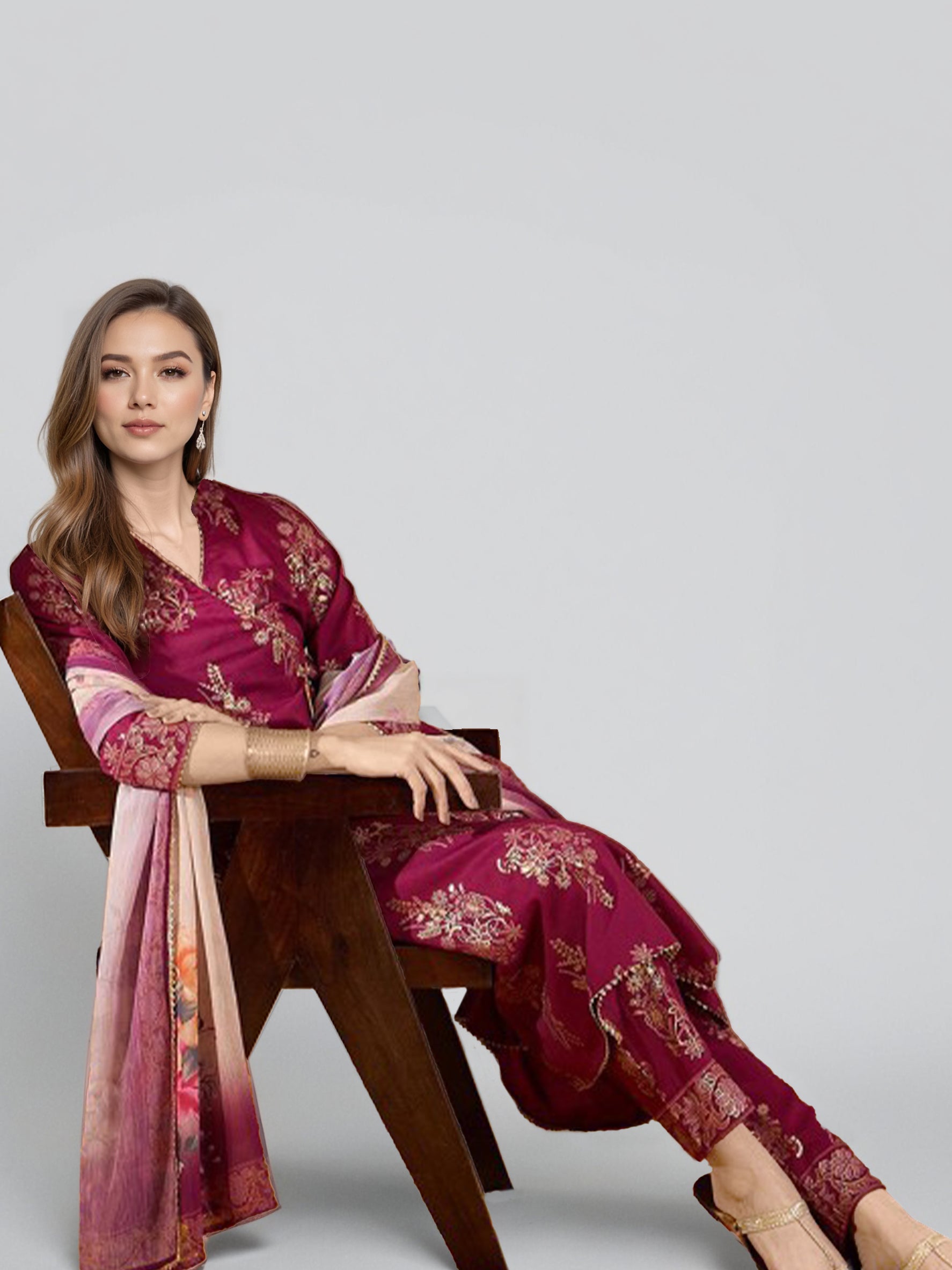 Women Floral Printed Kurta with Trousers & Dupatta