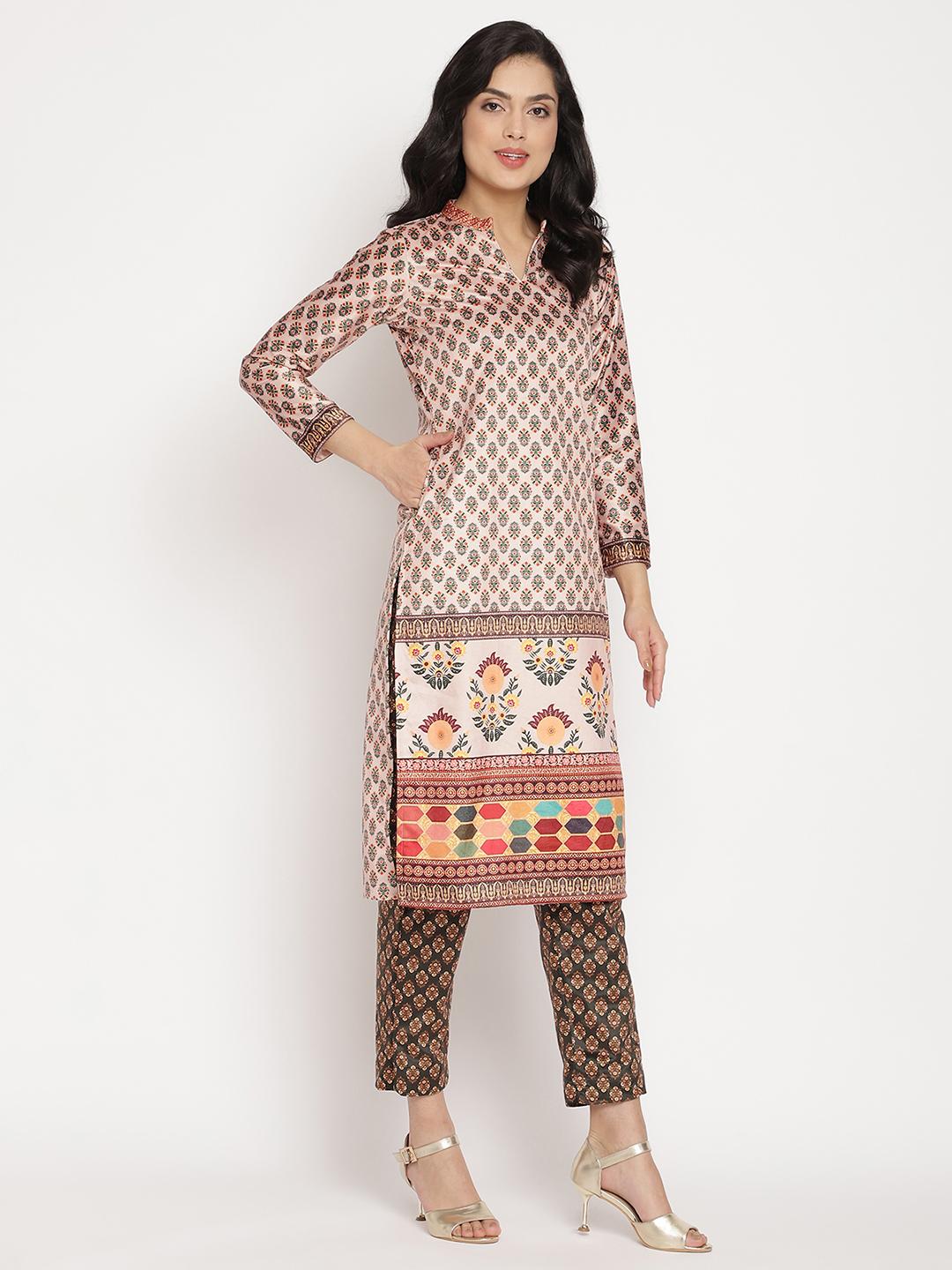 Ahalyaa Women Cream-Coloured & Black Printed Velvet Kurta with Trousers