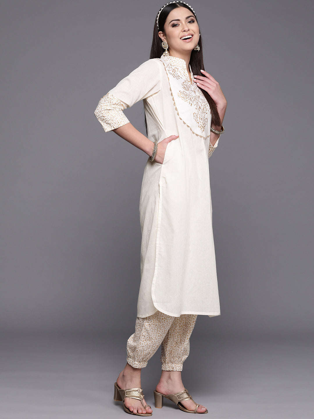 Off White Pure Cotton Printed Kurta With Trousers