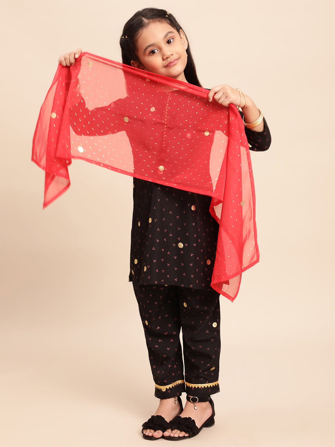 Black & Red Printed Girl's Kurta Sets