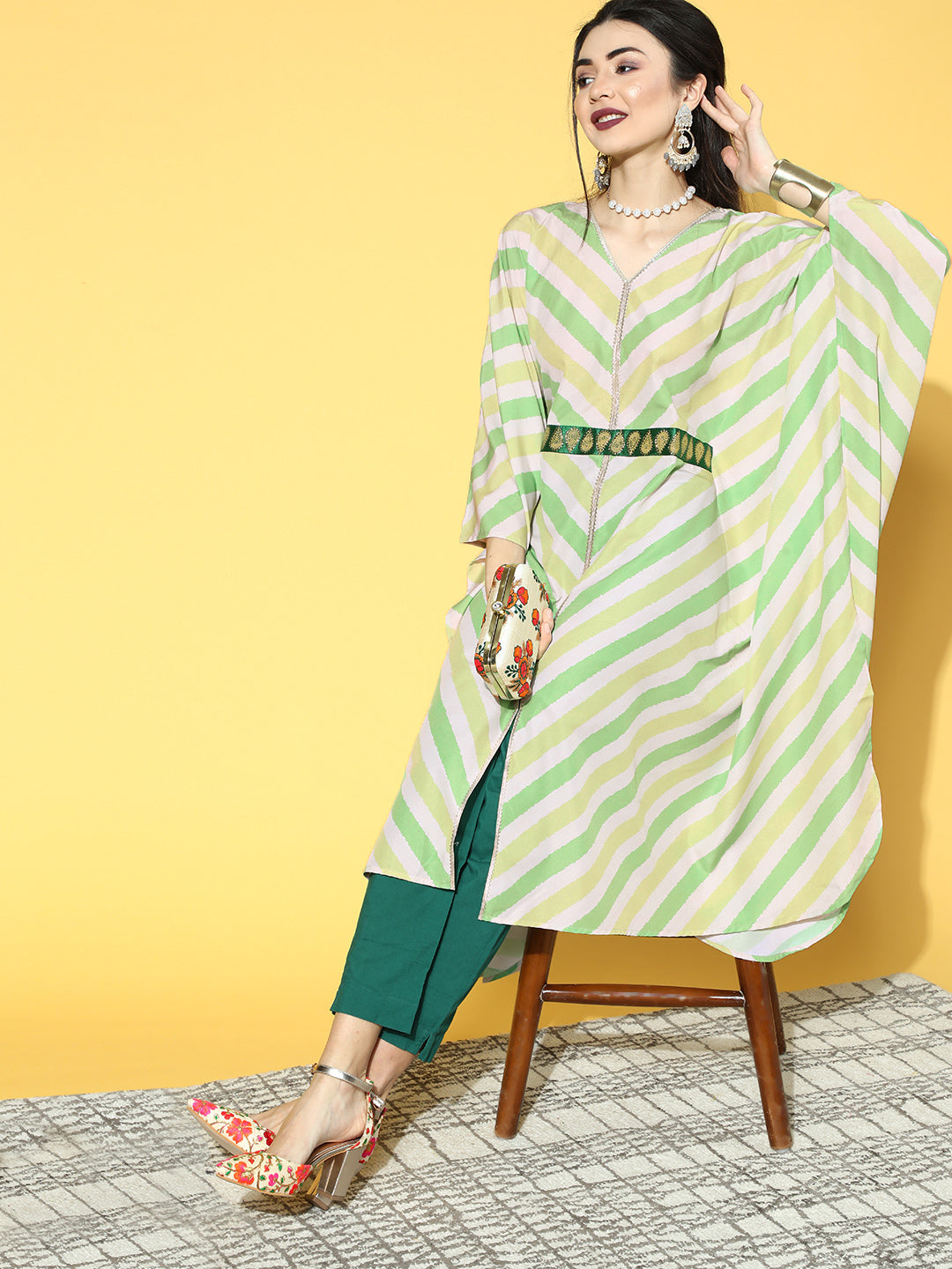 Ahalyaa Women Green Crepe Digital Printed Flared Sleeve Kaftan Kurta