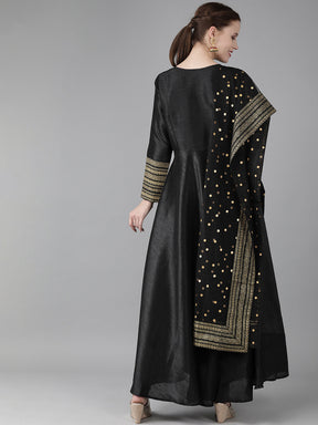 Black Solid Dress with Printed Dupatta Set
