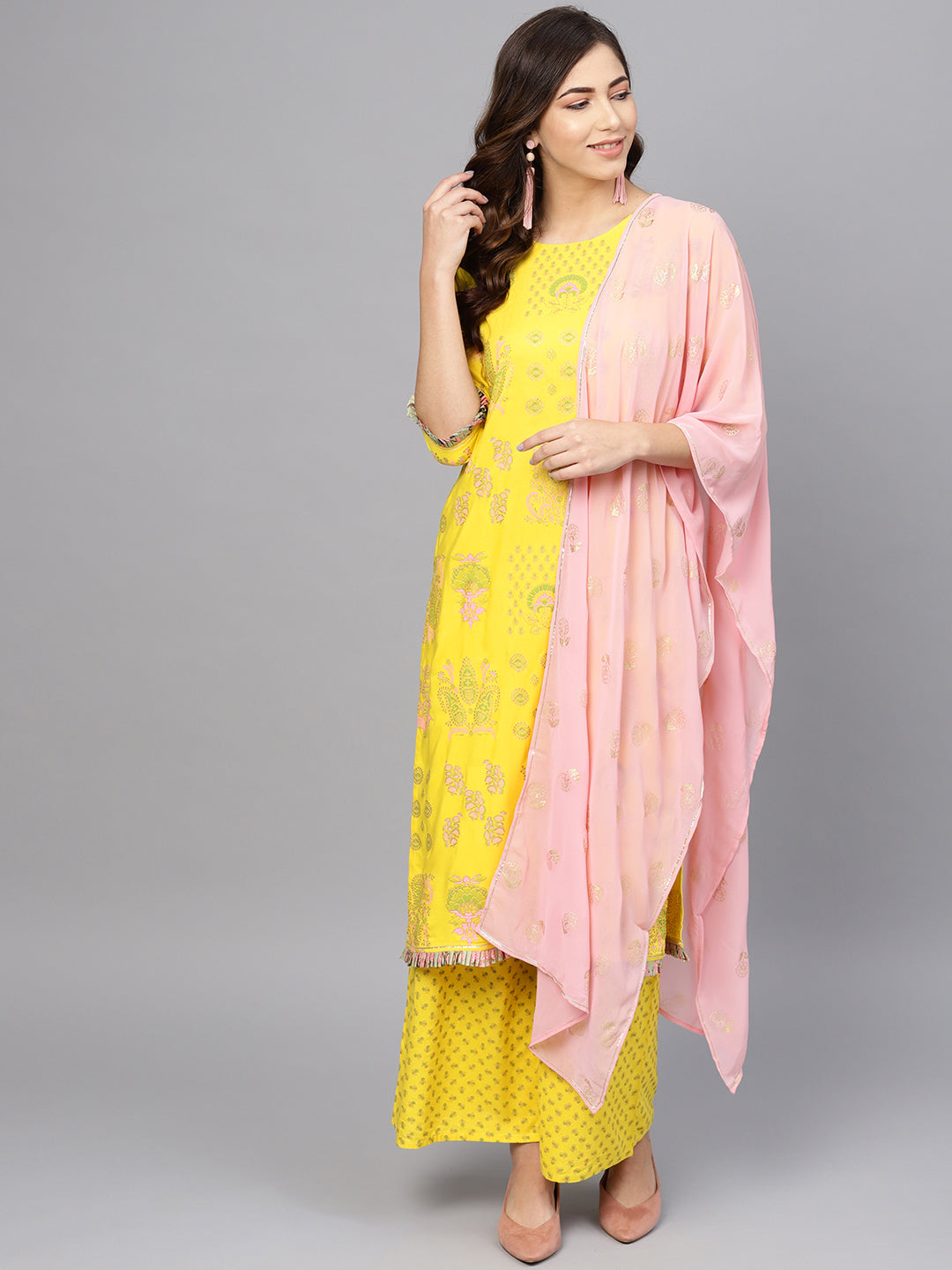 Pink short kurti with skirt  dupatta  Label Reet Rang