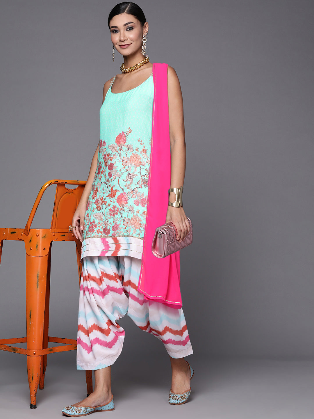 Blue Floral Printed Kurta with Patiala & With Dupatta
