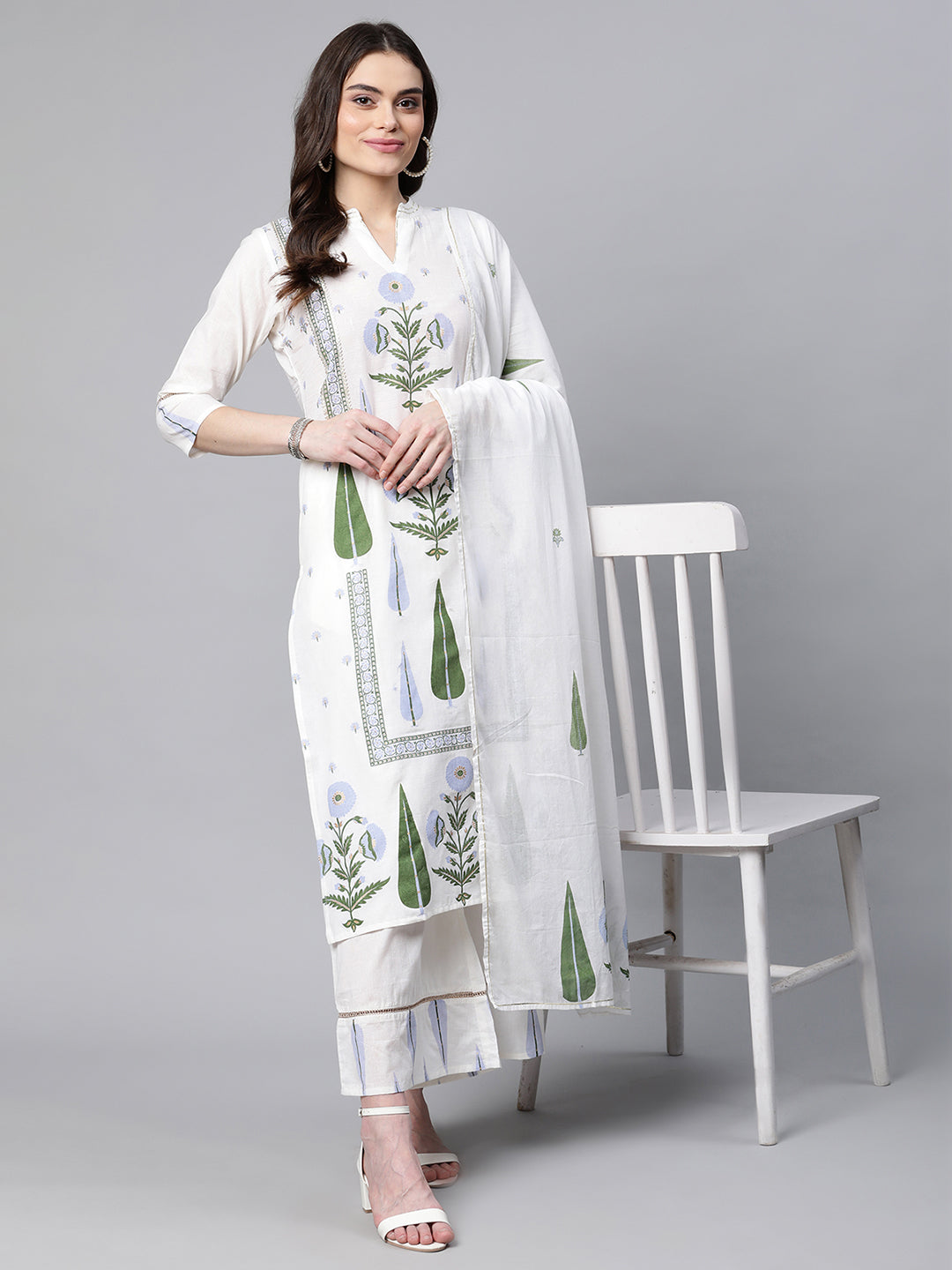 Ahalyaa Women Off White Colour Pure Cotton Printed Kurta Palazzo Set With Dupatta