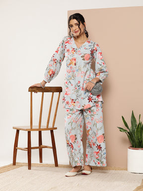 Ahalyaa Women Floral Print Crepe Co-Ords