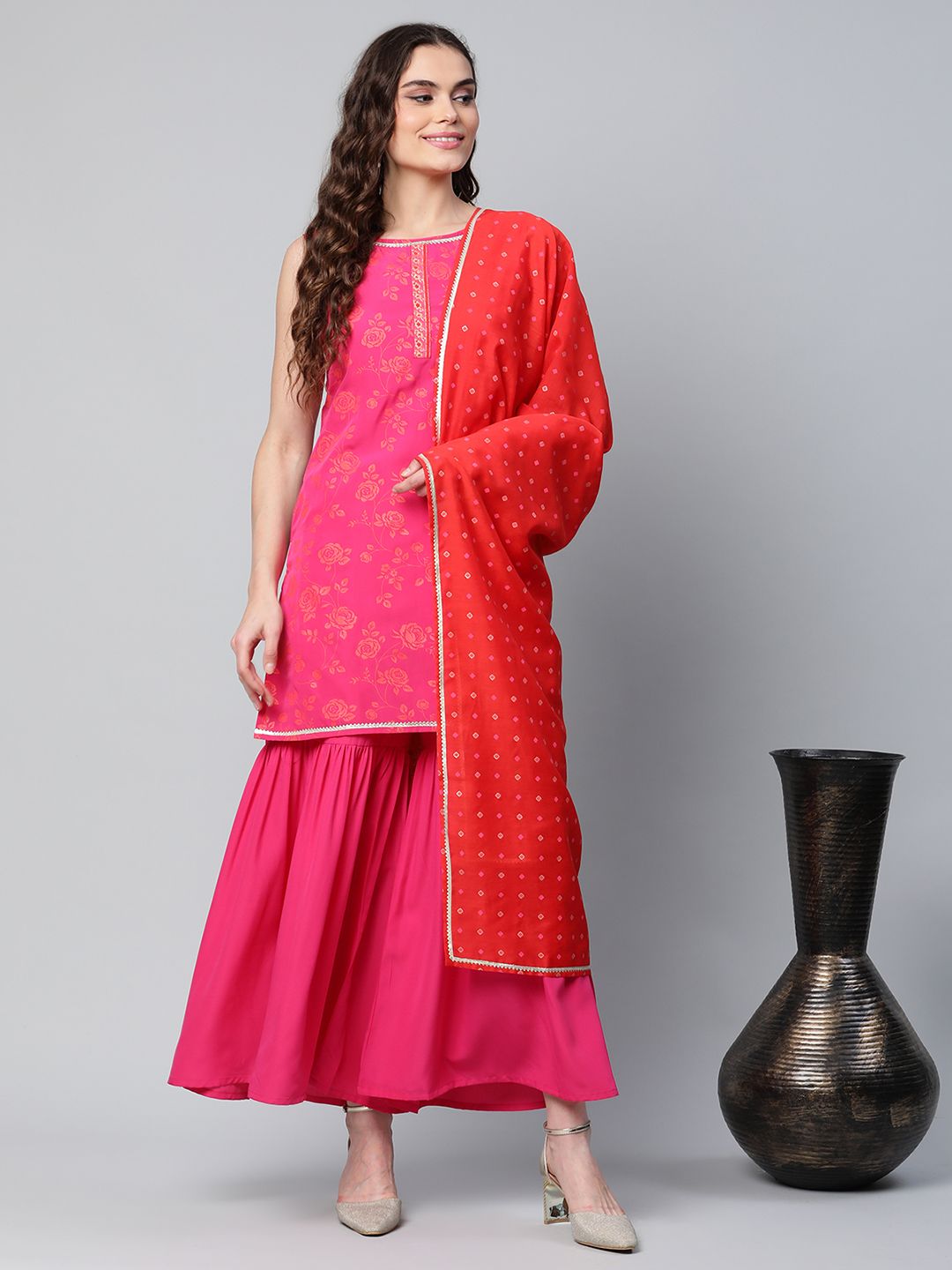 Women's Pink & Orange Printed Sharara Set With Dupatta
